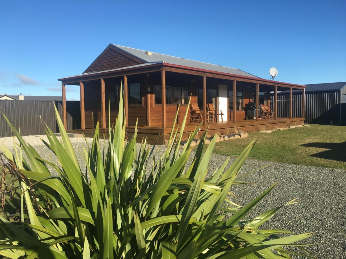 Te Anau Cottage On Govan Exterior photo